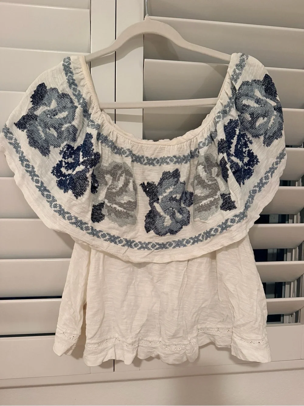 Free People White Off-Shoulder Blouse with Blue Floral Embroidery SMALL